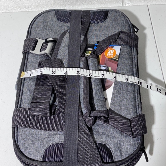 CleverMade Collapsible Insulated Tahoe Cooler 30 Can Bag 5 GAL 20L Gray - Picture 15 of 16